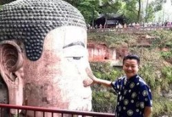 乐山大佛爆料视频播放,揭秘千年佛像背后的传奇故事