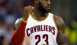 阿德里安爆料詹姆斯视频