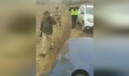 乌克兰村长爆料新闻视频,揭秘战火中的真实生活