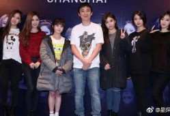 酒吧吃瓜事件网红叫什么,揭秘网红“瓜王”背后的故事