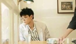 今日爆料秦俊杰,神秘女友身份引热议