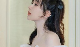 张小寒最新爆料杨紫是谁