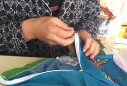 剪衣服在线观看,跟随剪衣服视频探索时尚创意之旅