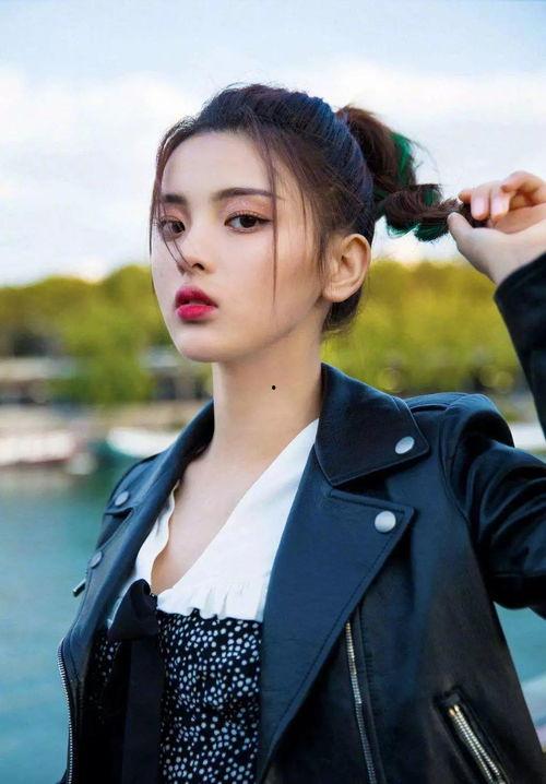 女主有吃瓜系统娱乐圈小说,娱乐圈人生如戏